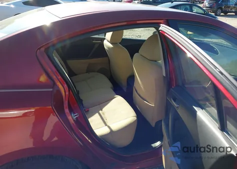 2010 Mazda Mazda3 I Touring из США, поврежденный, VIN JM1BL1SFXA1176640